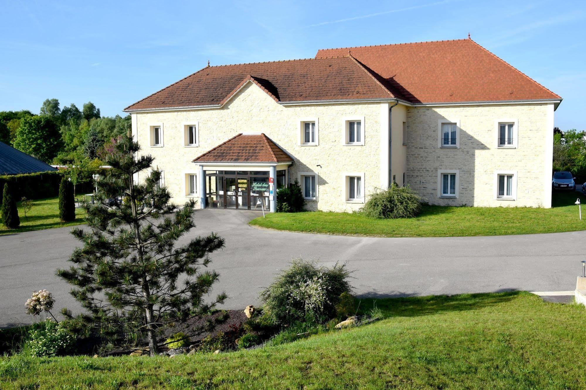 Hotel Logis Des Sources
